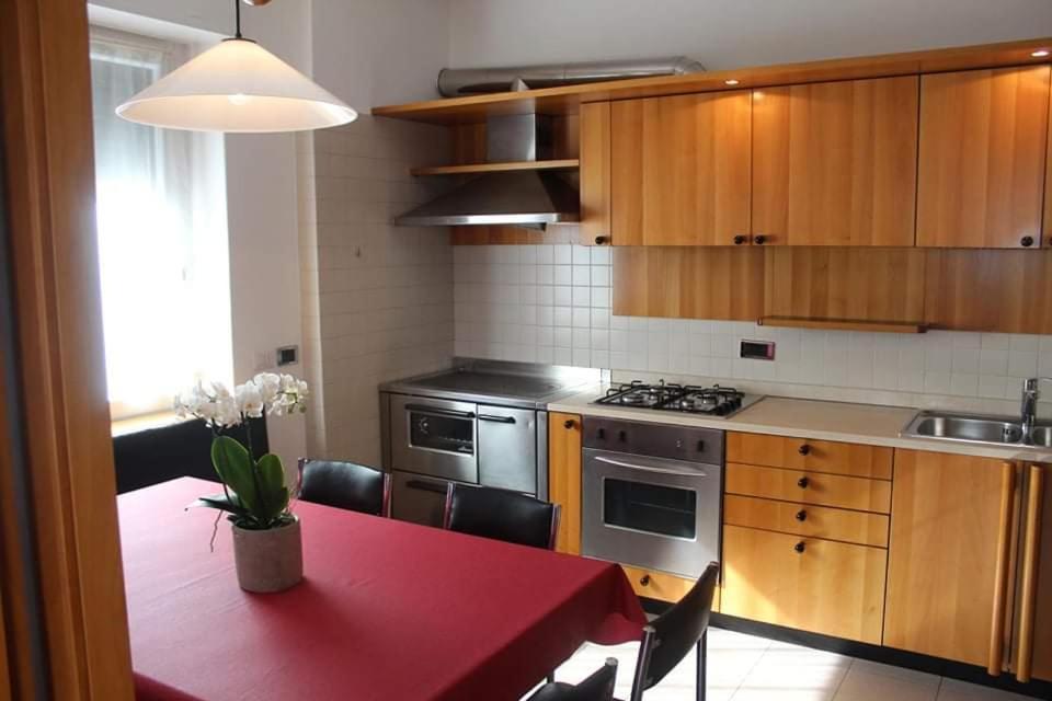 Orizzonti D'Anaunia Aparthotel Tassullo Bagian luar foto