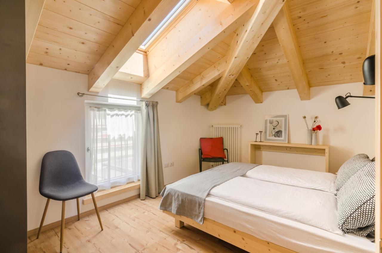 Orizzonti D'Anaunia Aparthotel Tassullo Bagian luar foto