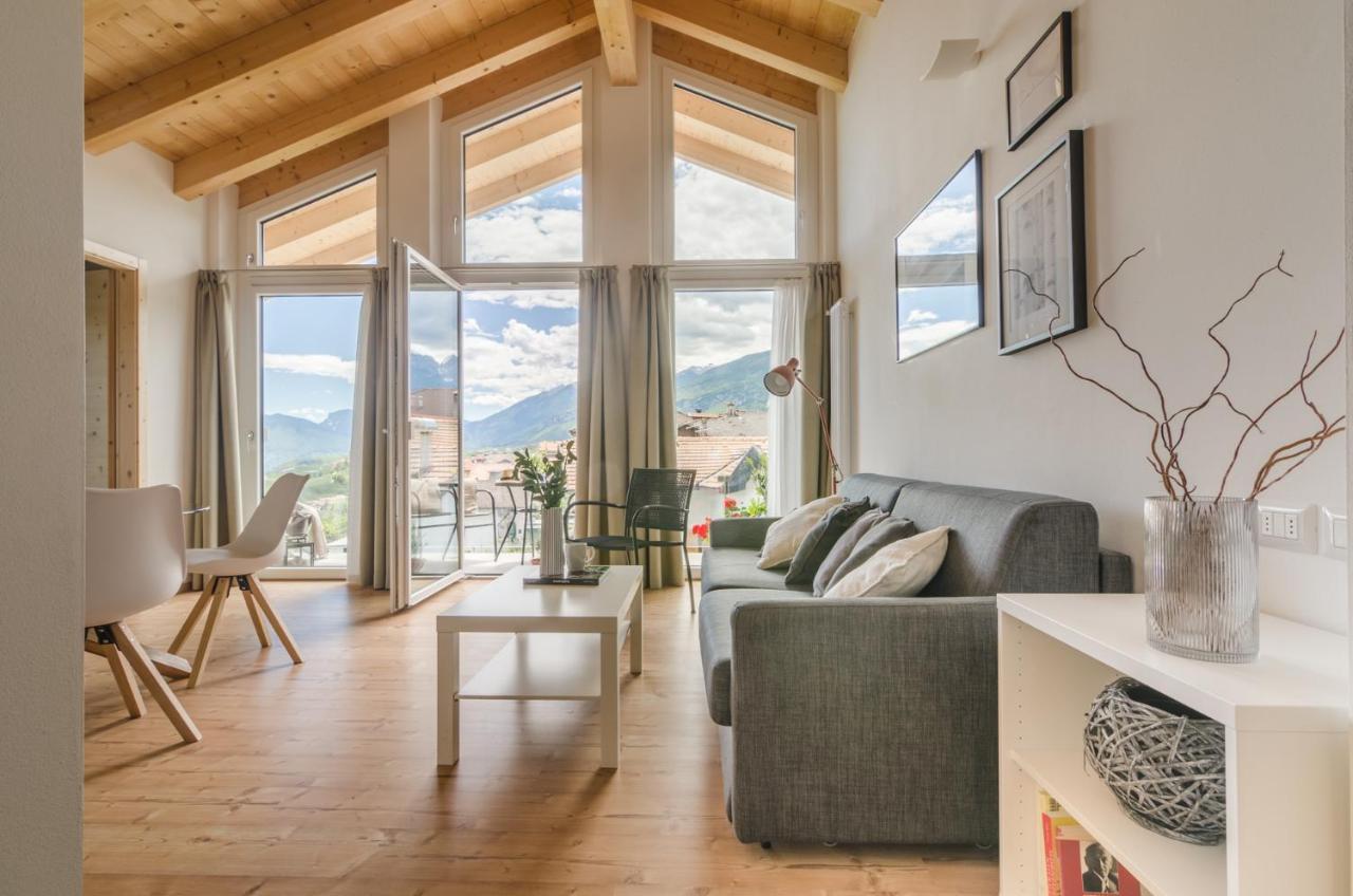 Orizzonti D'Anaunia Aparthotel Tassullo Bagian luar foto