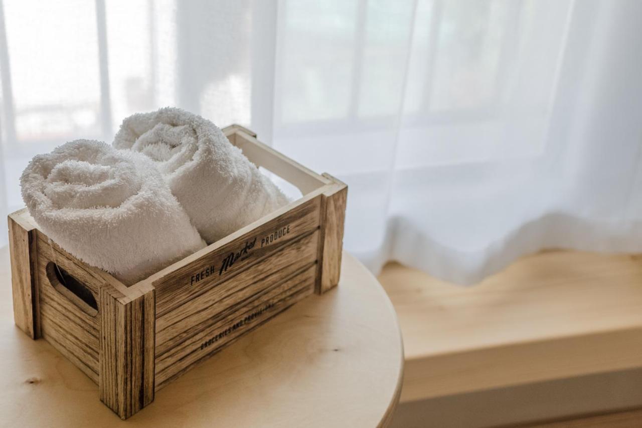 Orizzonti D'Anaunia Aparthotel Tassullo Bagian luar foto
